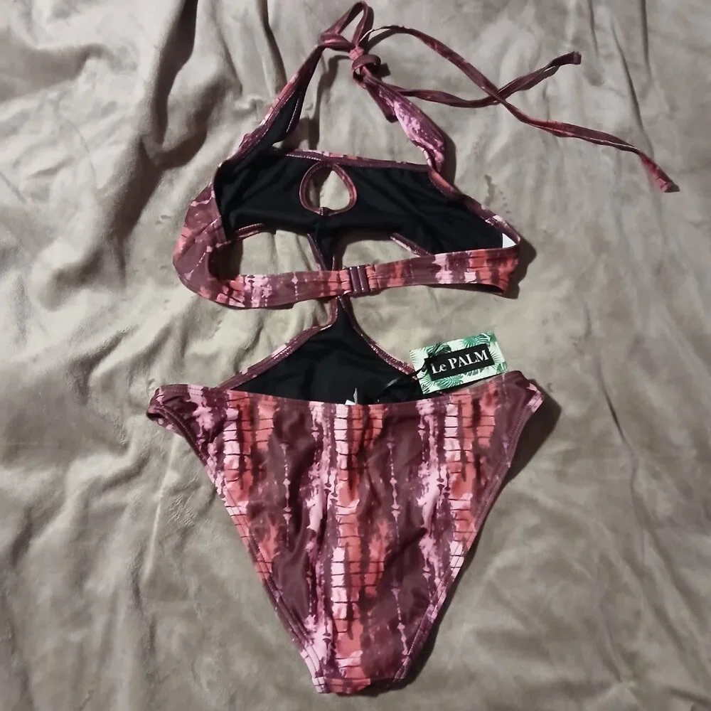 Asos Luxe Palm Women's Cut Out Halter Neck Swimsuit Purple Print NWT SZ 4 - Picture 6 of 10
